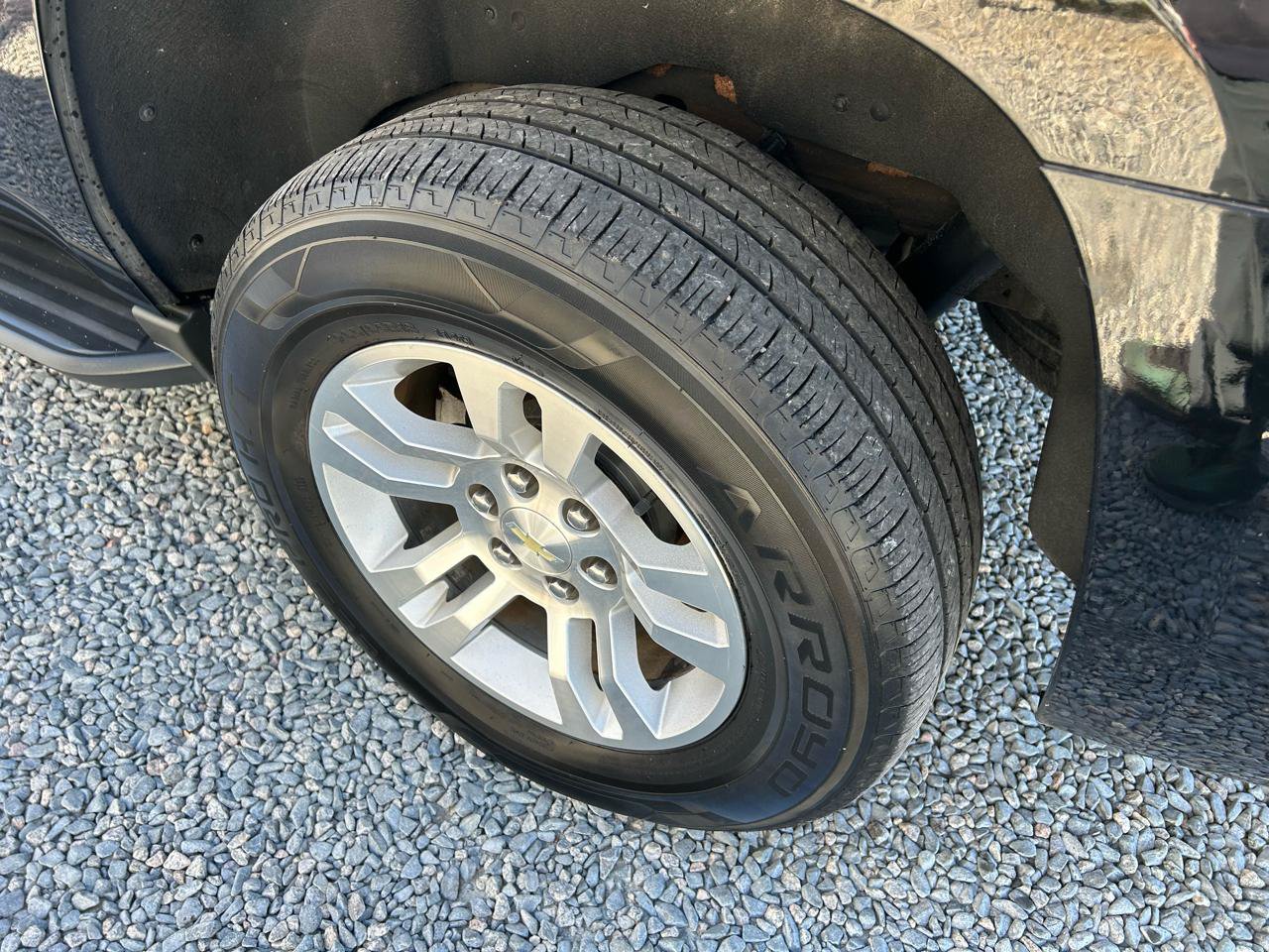 Used 2017 Chevrolet Tahoe LT RWD image 34
