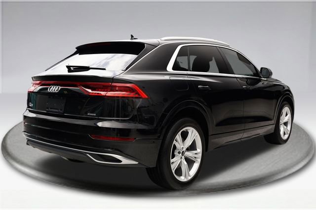 Used 2023 Audi Q8 Premium w/ Convenience Package image 13