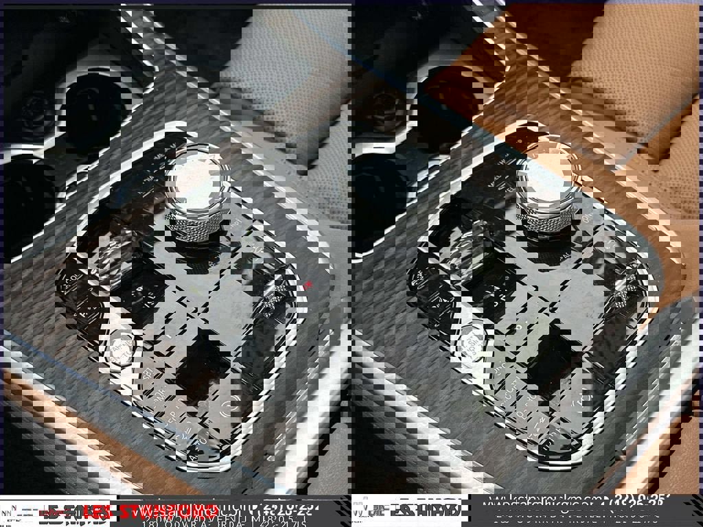 Used 2023 BMW X7 xDrive40i w/ Executive Package image 35