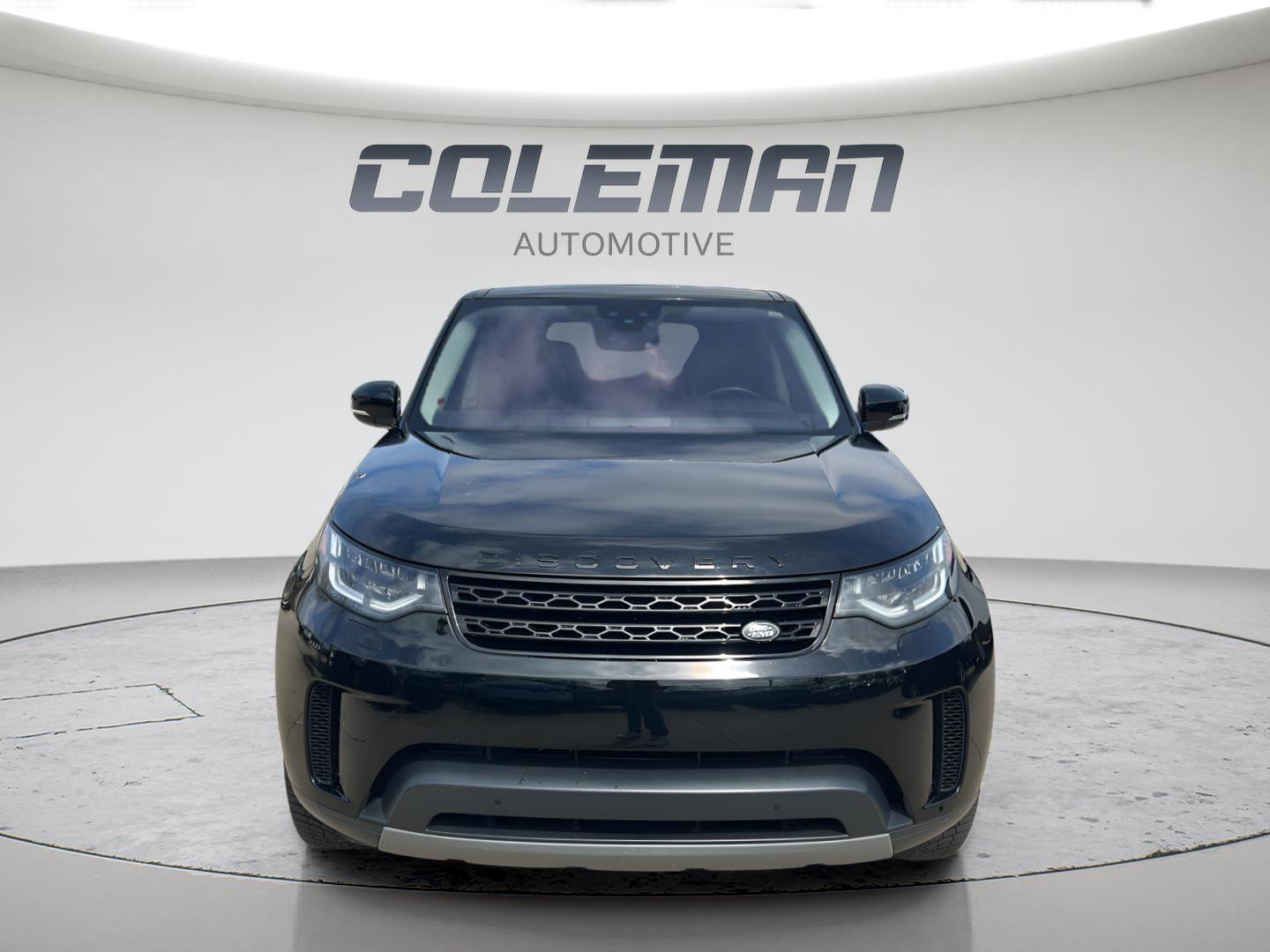 Used 2020 Land Rover Discovery SE AWD/4WD image 2
