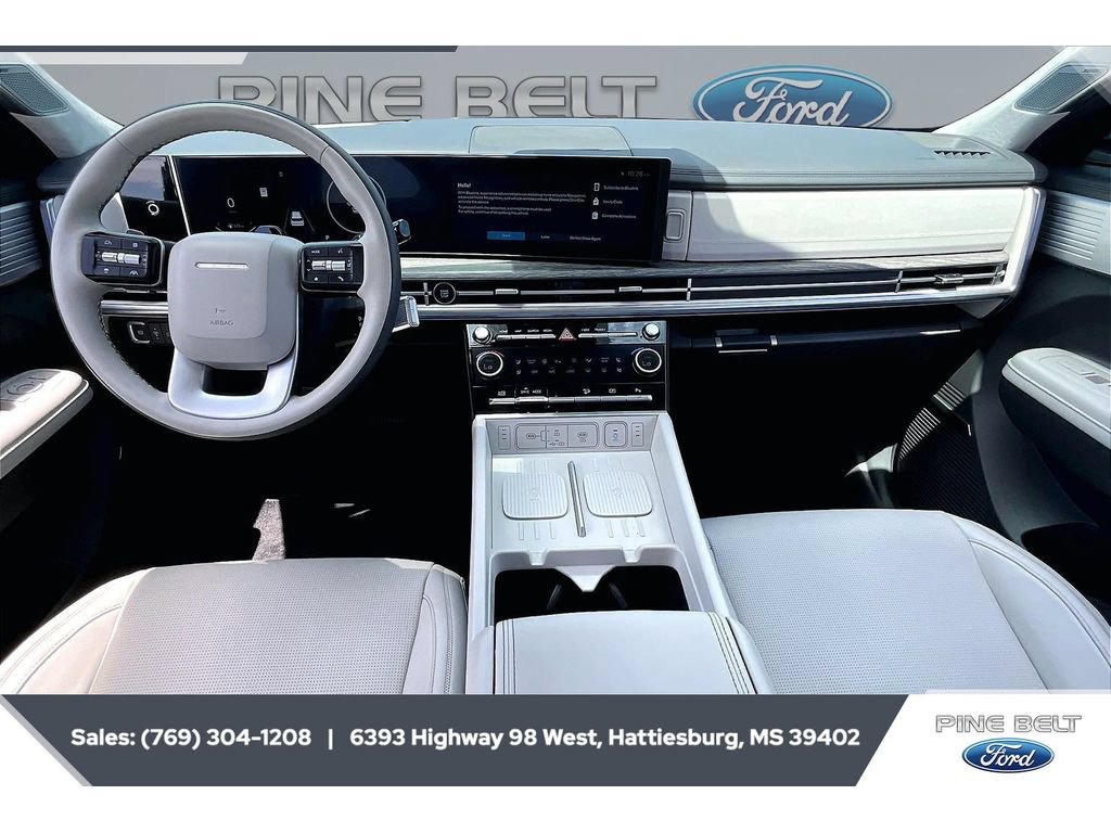 Used 2025 Hyundai Santa Fe Calligraphy FWD image 14