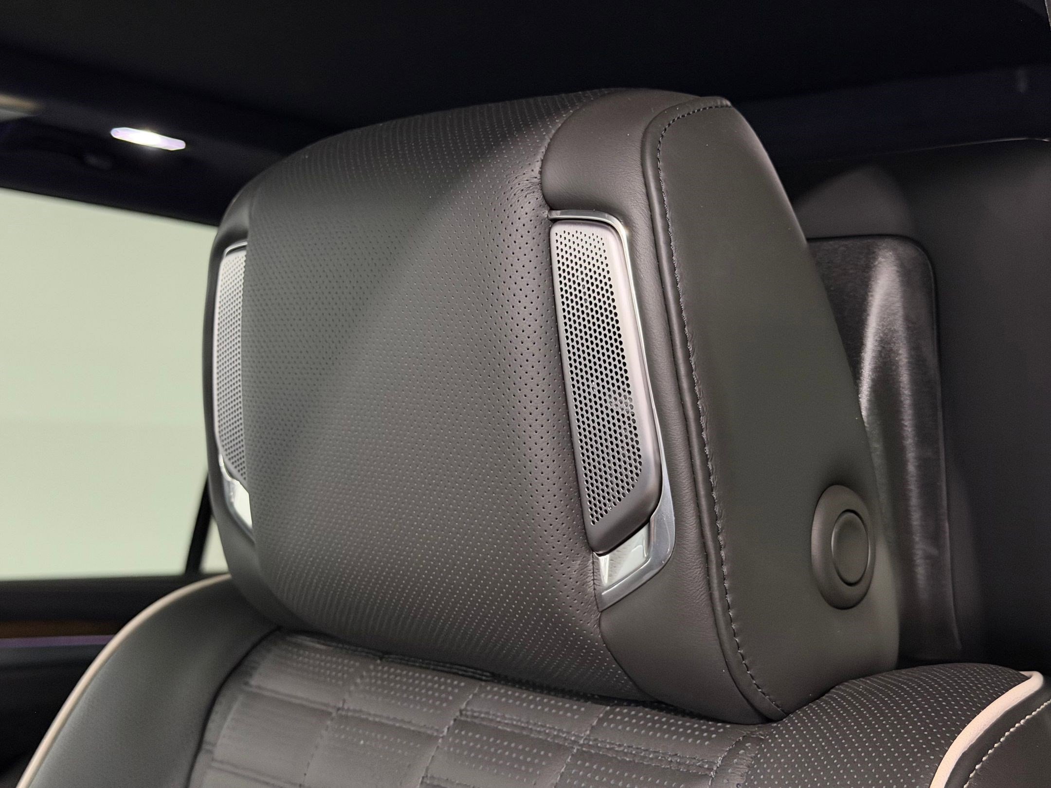New 2026 Cadillac Escalade ESV Platinum Sport image 26