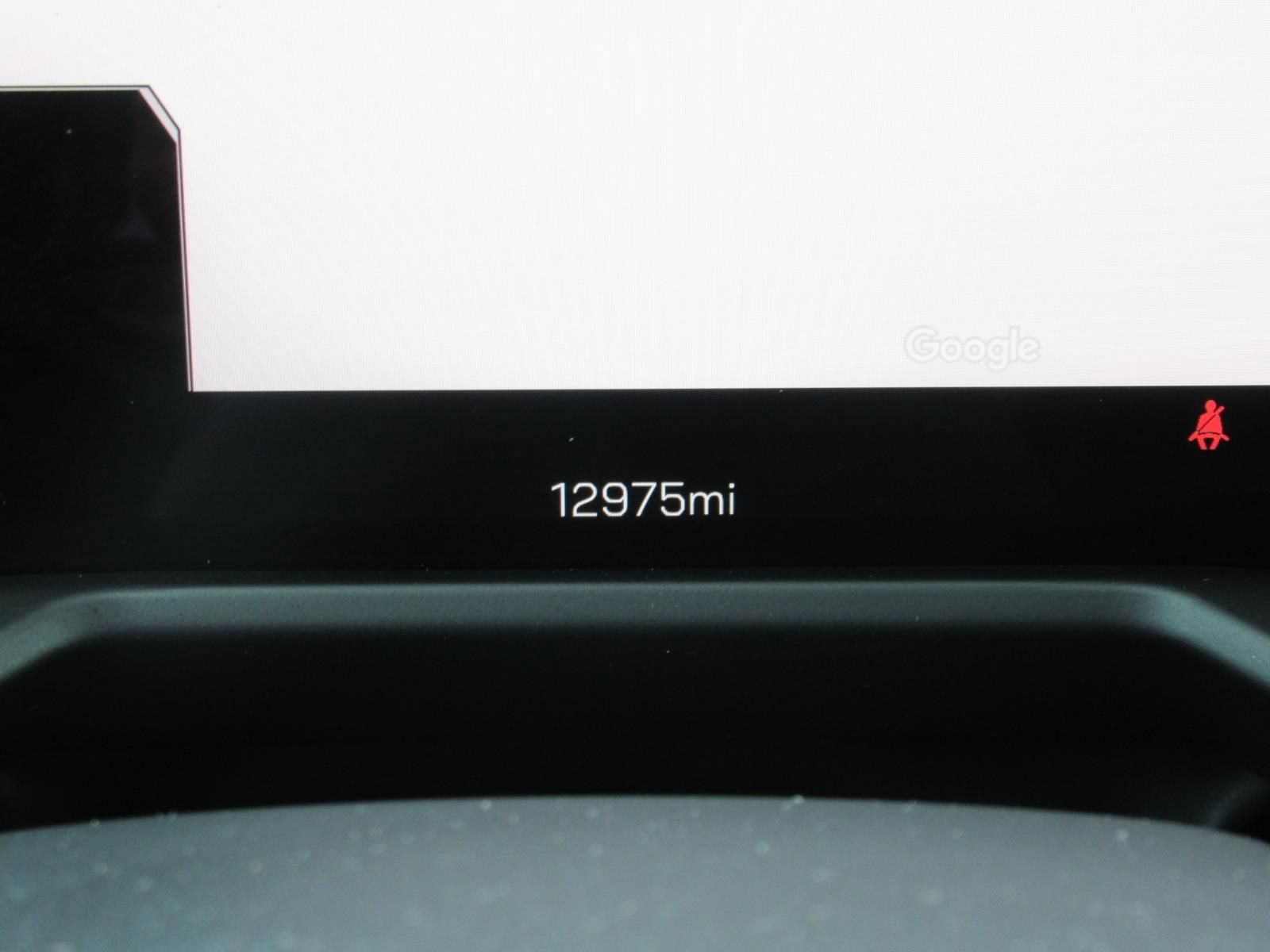 Used 2025 GMC Acadia Denali FWD image 32