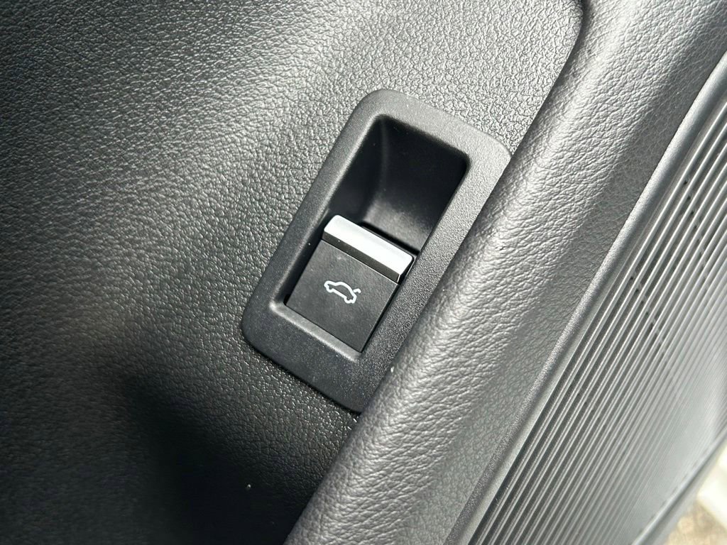 Used 2024 Audi A5 2.0T Premium Plus AWD/4WD image 35