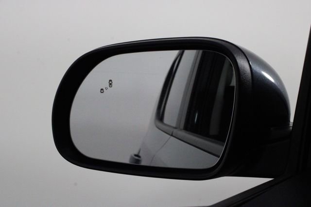 Used 2024 Kia Soul LX w/ Option Group 015 image 32