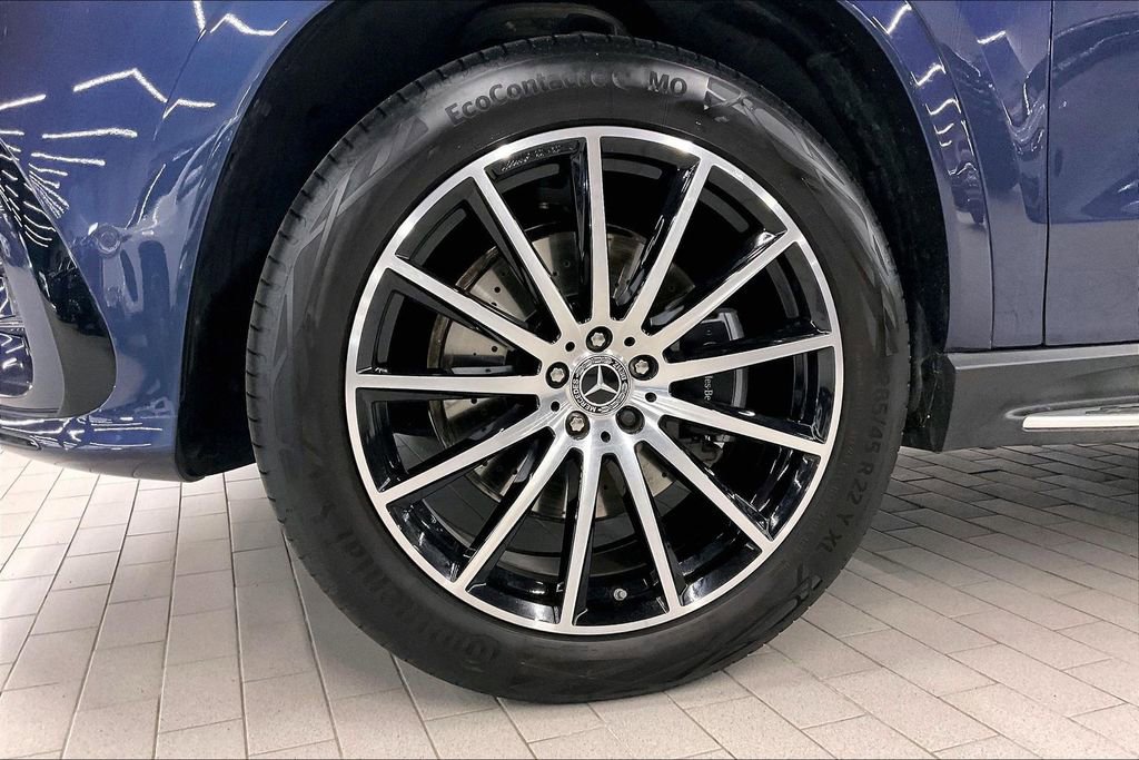 New 2025 Mercedes-Benz GLS 450 4MATIC image 12