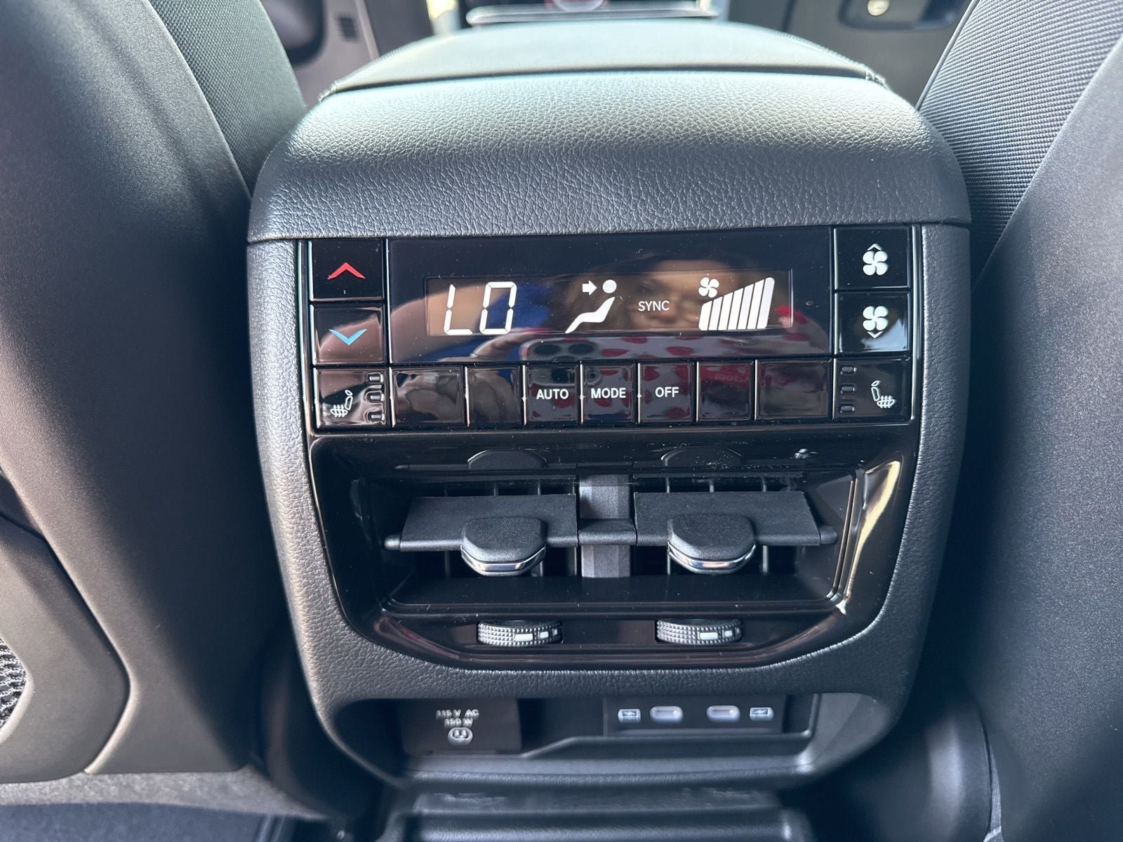 New 2026 Jeep Grand Cherokee L Limited AWD/4WD image 27