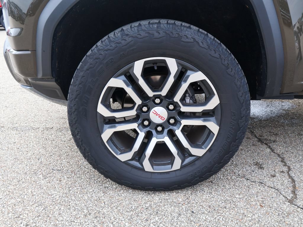 Used 2023 GMC Canyon AT4 w/ Canyon Safety Plus Package AWD/4WD image 33