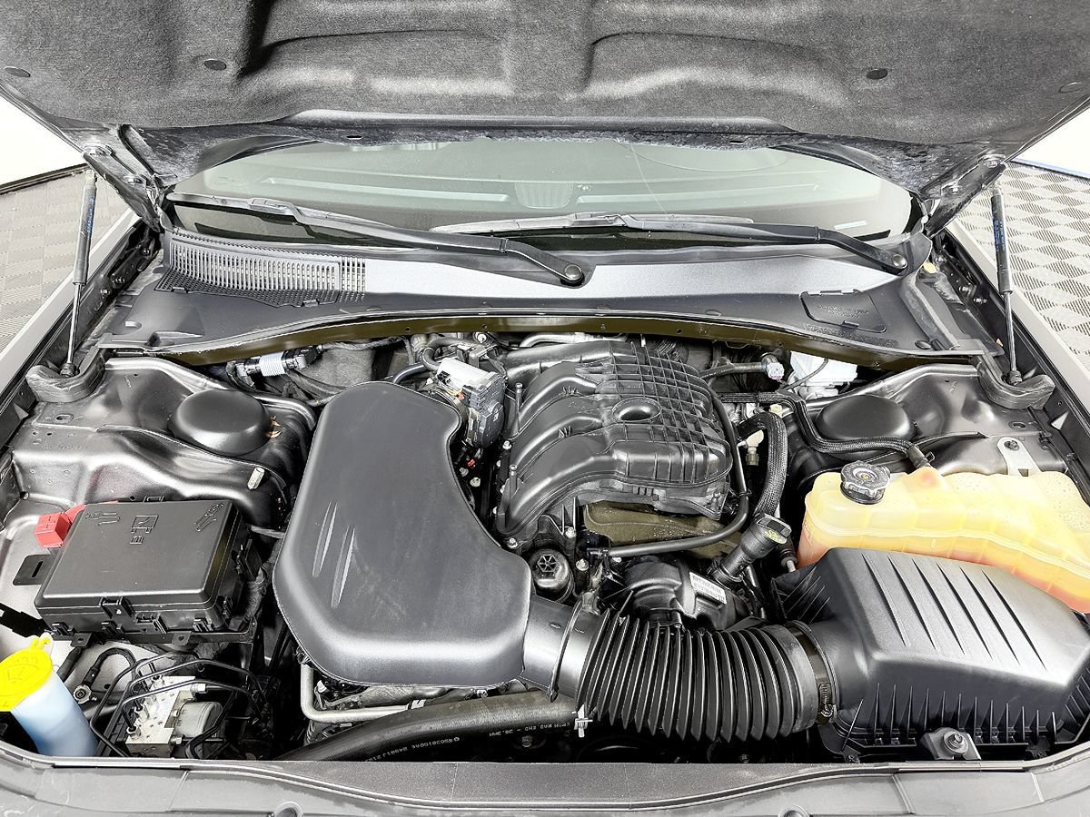 Used 2023 Chrysler 300 S RWD image 21