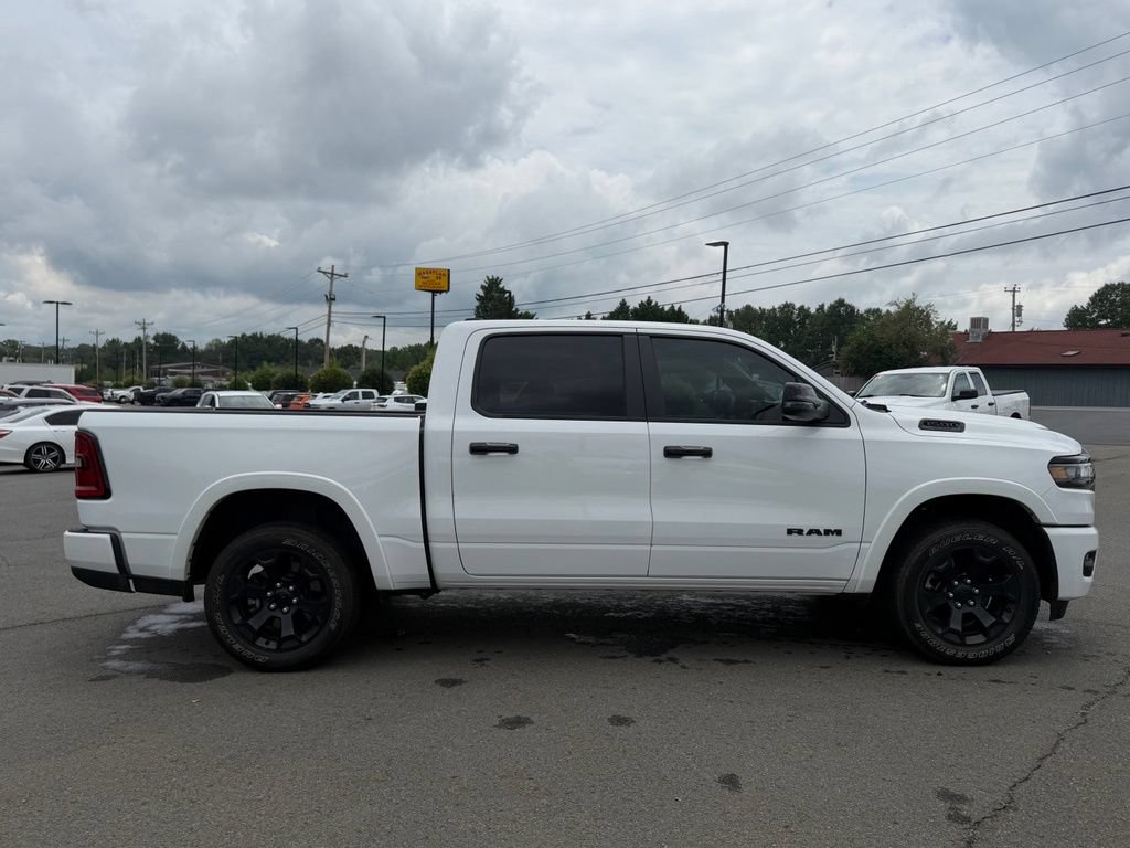 Used 2025 RAM 1500 Big Horn AWD/4WD image 2