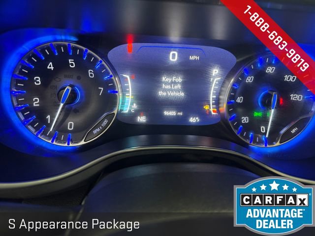 Used 2019 Chrysler Pacifica Touring Plus w/ Advanced Safetytec Group image 3