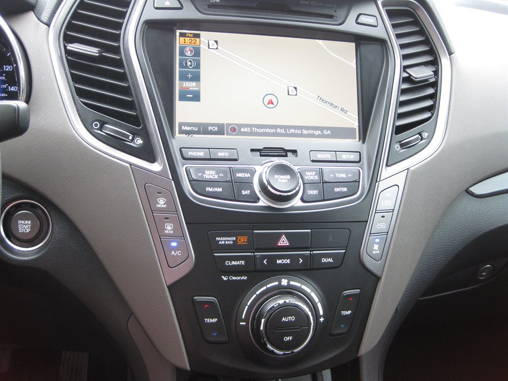 Used 2015 Hyundai Santa Fe GLS w/ Option Group 03 FWD image 23