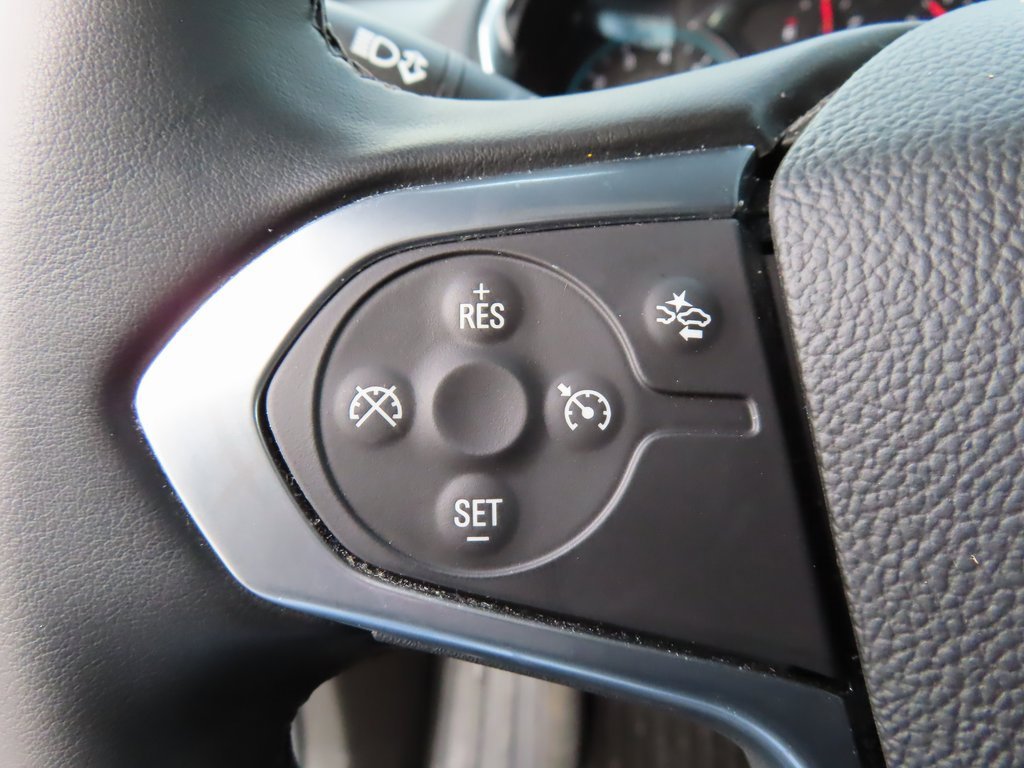 Used 2023 Chevrolet Traverse LT image 19