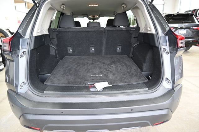 Used 2021 Nissan Rogue S AWD/4WD image 29