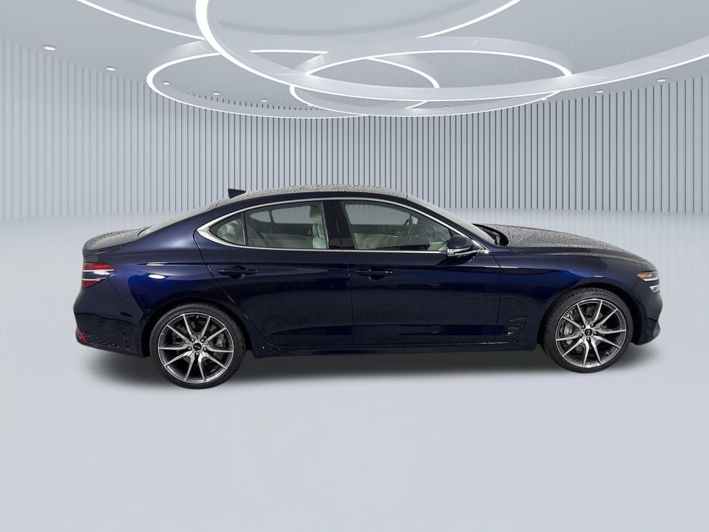 New 2026 Genesis G70 2.5T RWD image 2