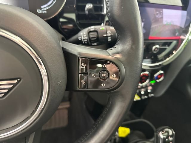 Used 2024 MINI Cooper SE image 16