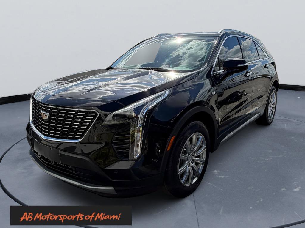 Used 2023 Cadillac XT4 Premium Luxury FWD image 1