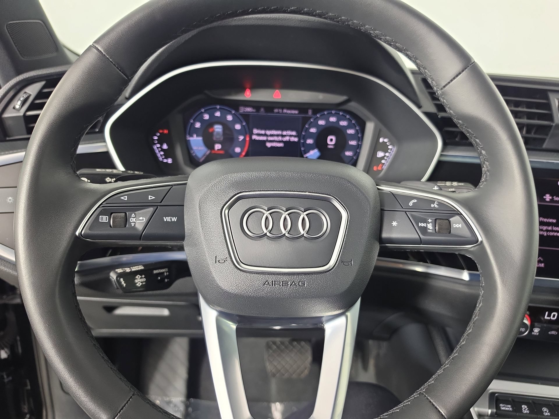 Certified 2025 Audi Q3 2.0T Premium Plus w/ Premium Plus Package AWD/4WD image 21