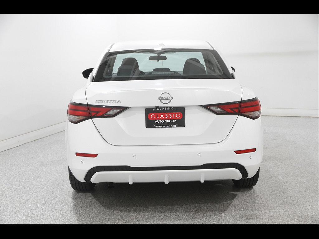 Used 2025 Nissan Sentra SV FWD image 19