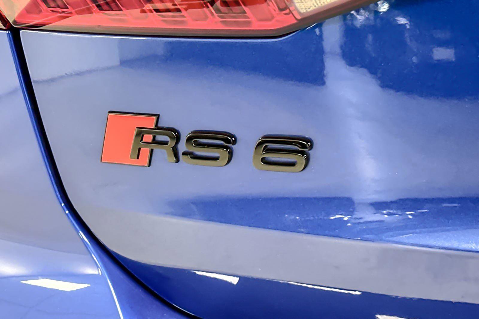 Certified 2022 Audi RS 6 image 27