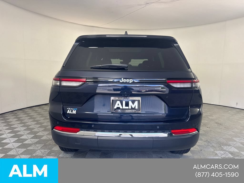 Used 2024 Jeep Grand Cherokee Limited 4xe AWD/4WD image 8