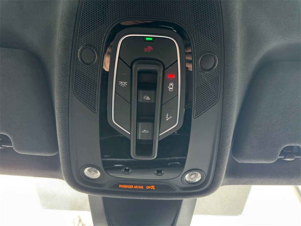 Certified 2025 Audi RS Q8 performance image 27