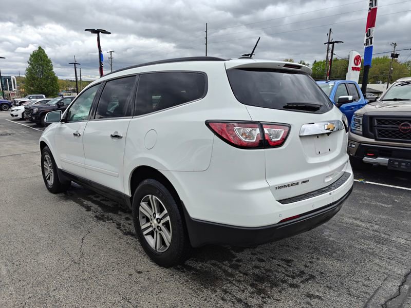 Used 2017 Chevrolet Traverse LT AWD/4WD image 6
