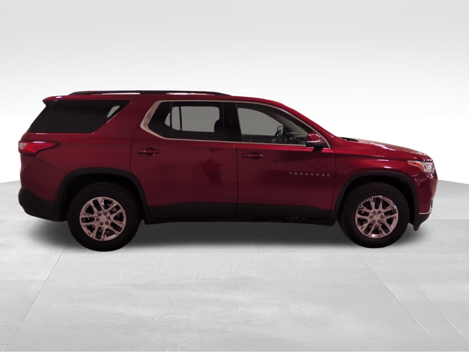 Used 2021 Chevrolet Traverse LT video 2