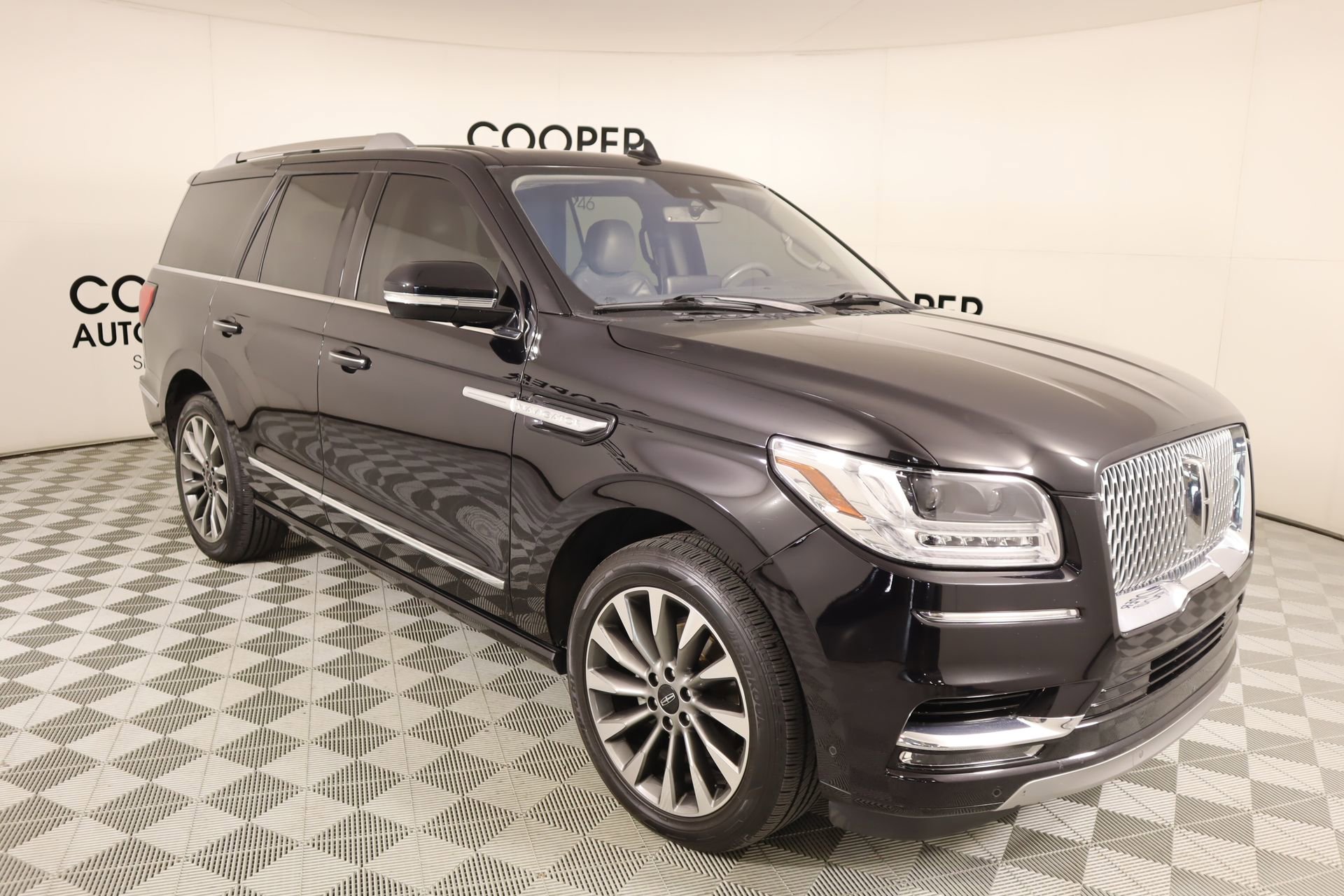 Used 2020 Lincoln Navigator Reserve w/ Luxury Package video 1