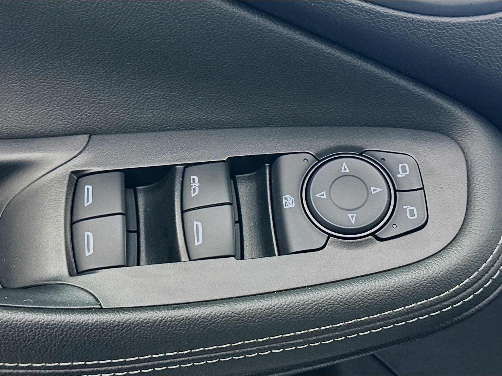 Used 2025 Buick Encore GX Preferred image 15