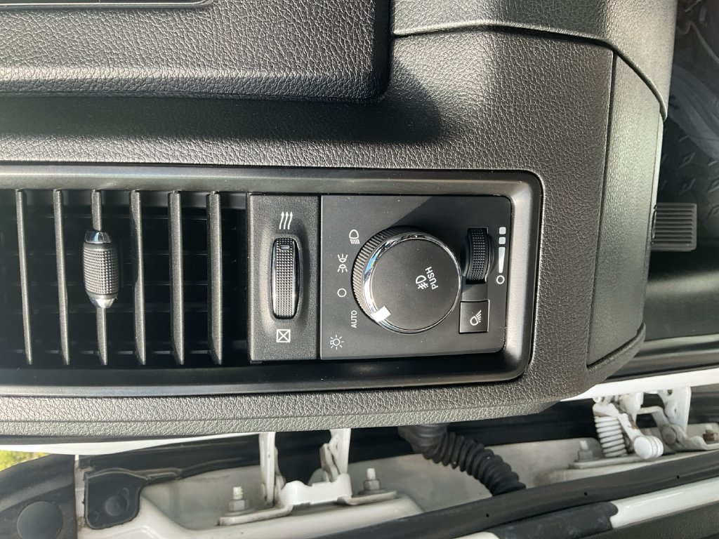 Used 2017 RAM 1500 Rebel w/ Luxury Group AWD/4WD image 21