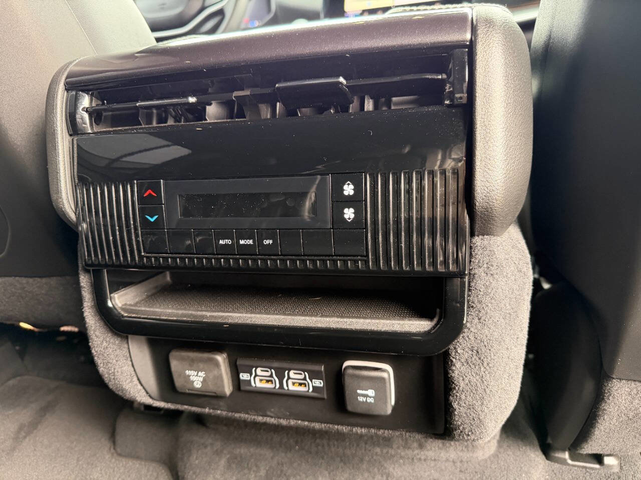 Used 2022 Jeep Wagoneer Series I image 21