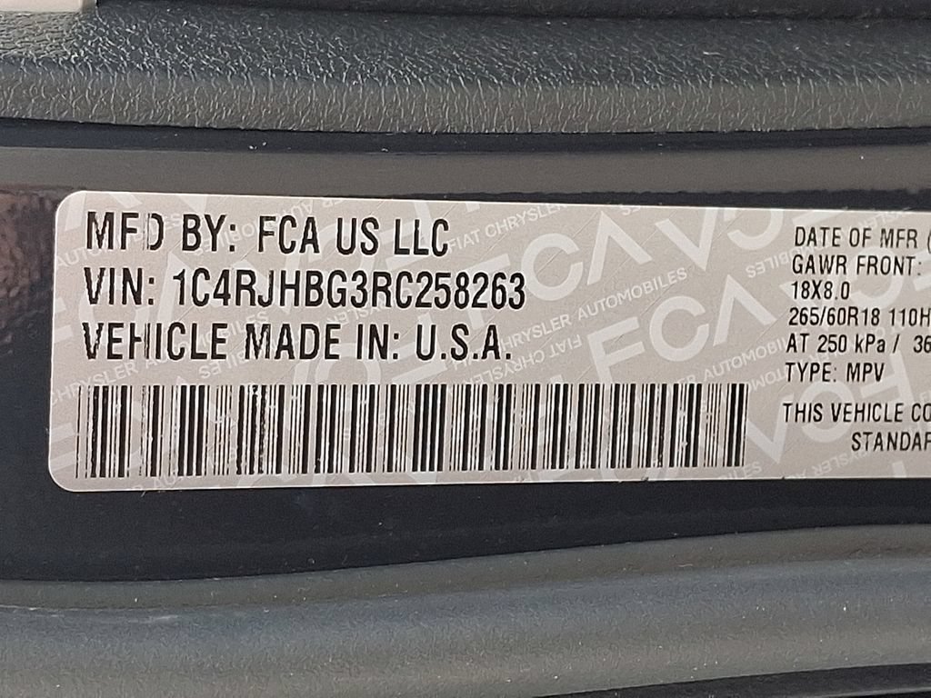 Used 2024 Jeep Grand Cherokee Limited AWD/4WD image 28
