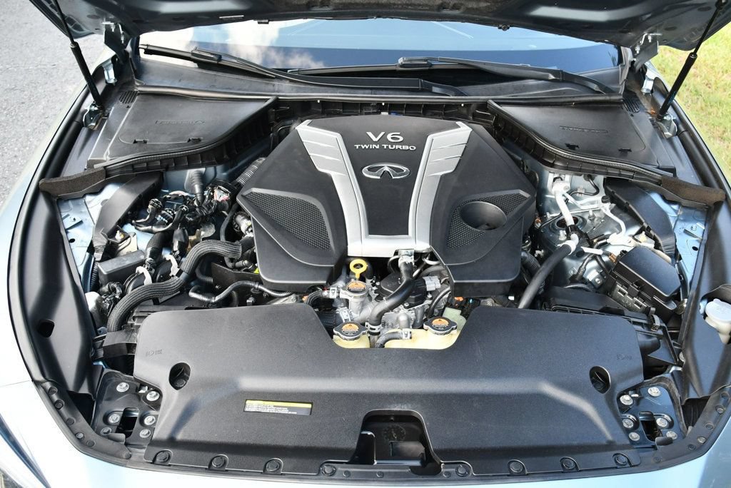 Used 2018 INFINITI Q50 Luxe w/ Sensory Package (Luxe) RWD image 60