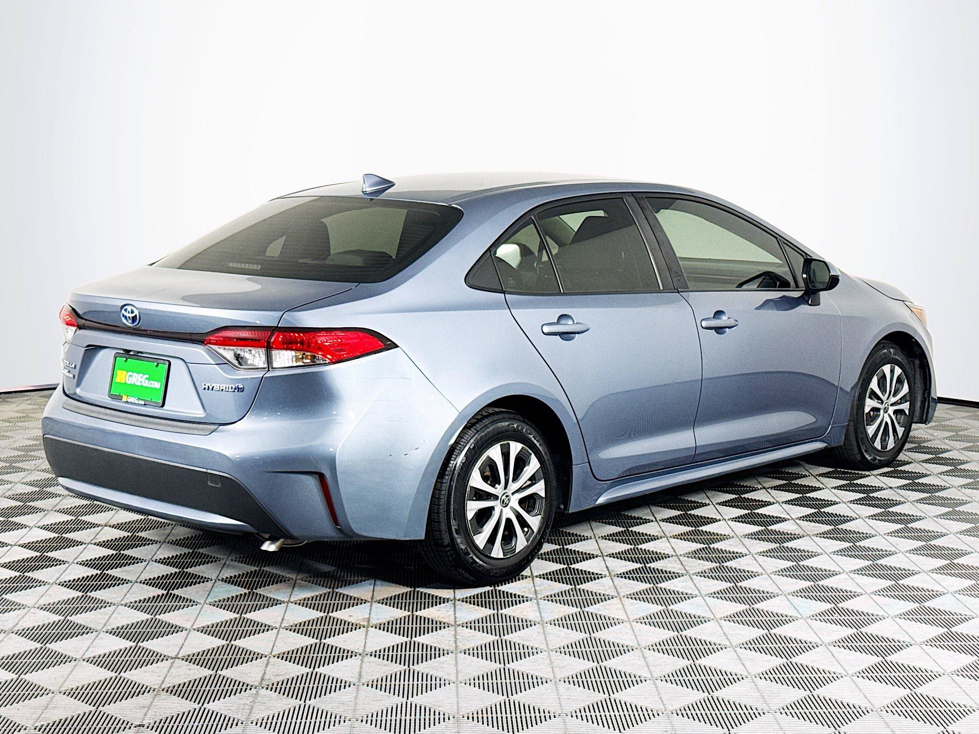 Used 2022 Toyota Corolla LE FWD image 8