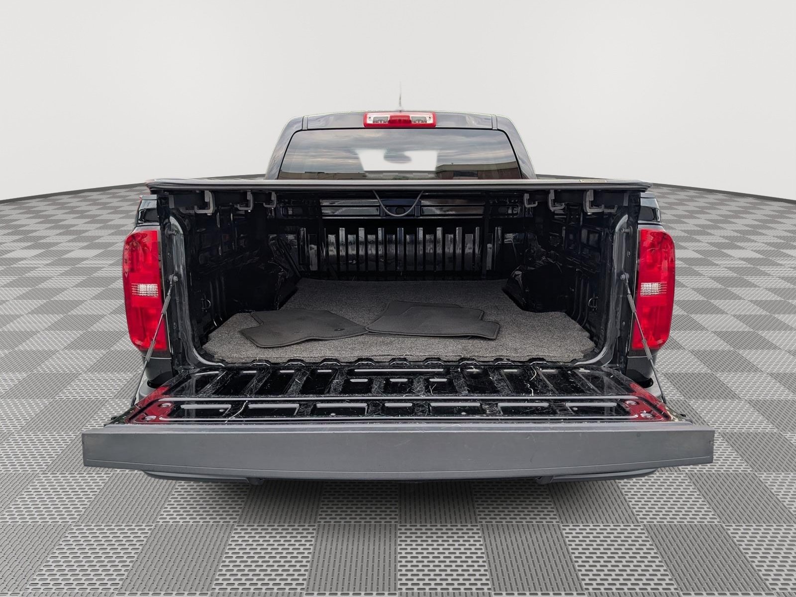 Used 2022 Chevrolet Colorado LT AWD/4WD image 14