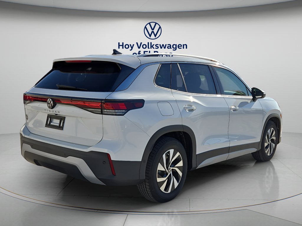 New 2026 Volkswagen Tiguan S FWD image 3