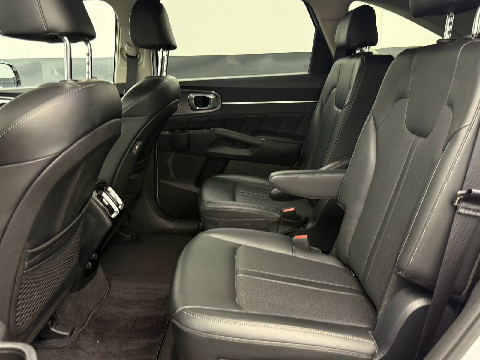 Used 2021 Kia Sorento SX AWD/4WD image 29