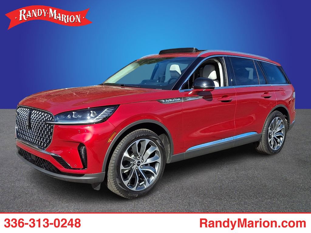 Used 2025 Lincoln Aviator Reserve w/ Illumination Package image 1