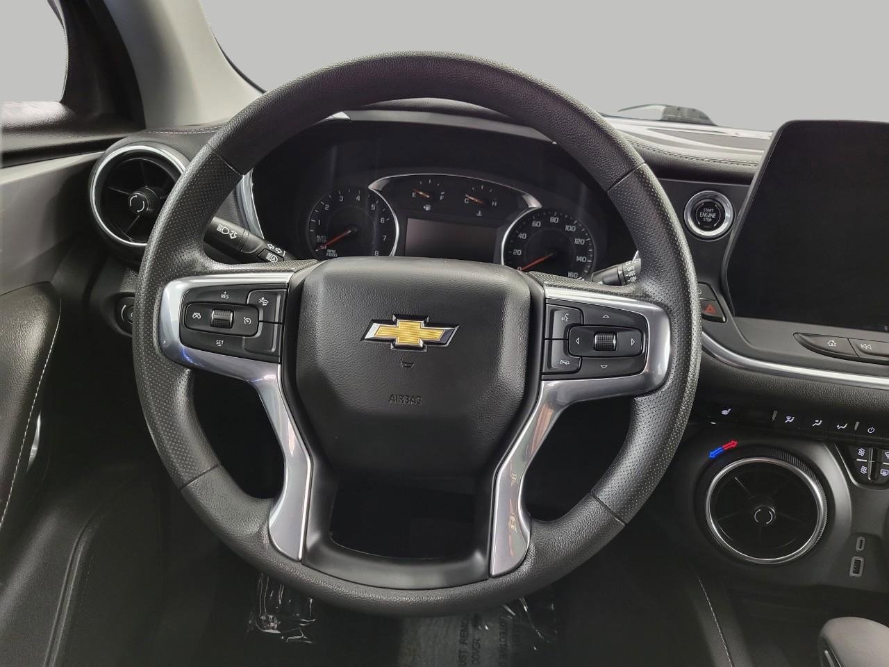 Used 2024 Chevrolet Blazer LT w/ Convenience Package AWD/4WD image 5
