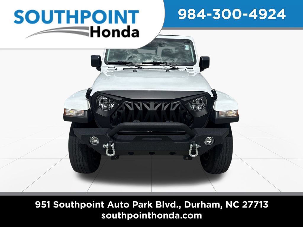 Used 2024 Jeep Gladiator Sport AWD/4WD image 2