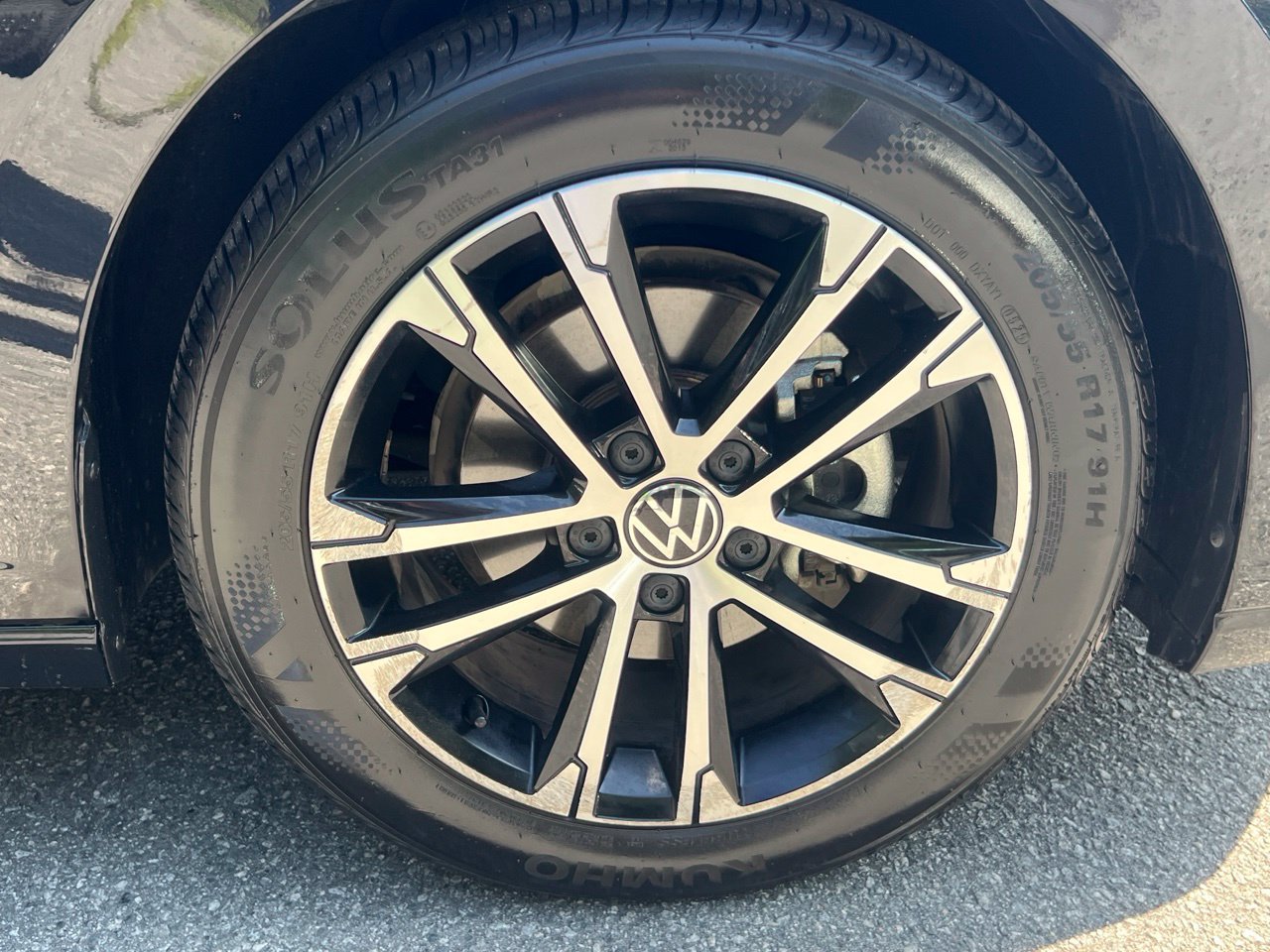Used 2025 Volkswagen Jetta Sport FWD image 15