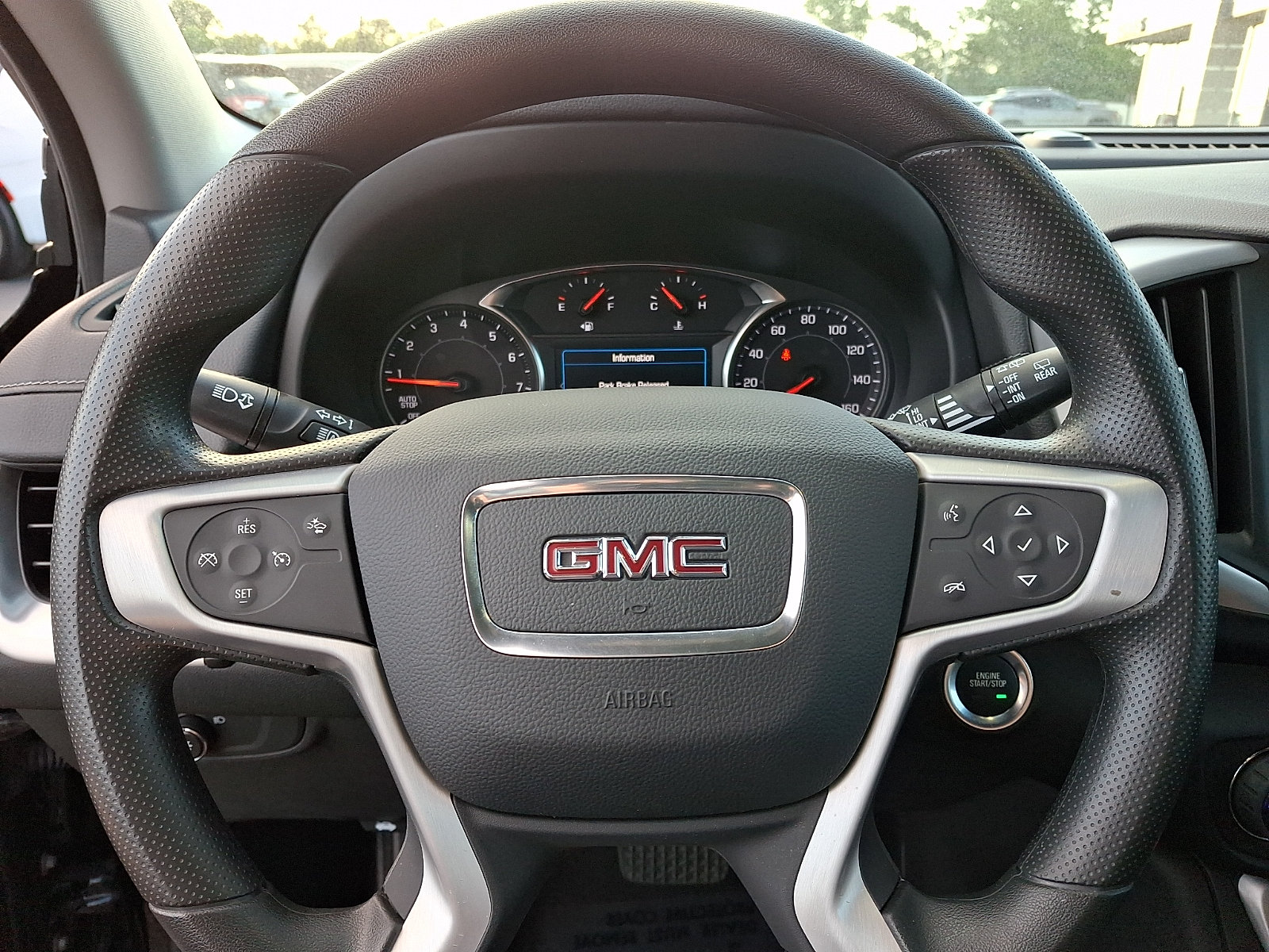 Certified 2022 GMC Terrain SLE w/ Driver Convenience Package FWD image 20