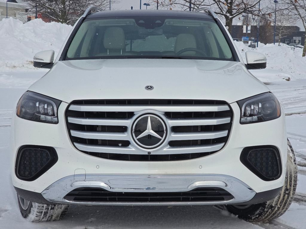 Used 2026 Mercedes-Benz GLS 450 4MATIC image 11
