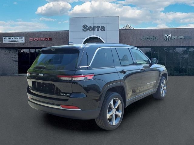 Used 2026 Jeep Grand Cherokee Limited w/ Luxury Tech Group II AWD/4WD image 6