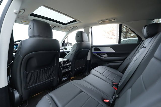 Certified 2025 Mercedes-Benz GLE 450e 4MATIC image 43