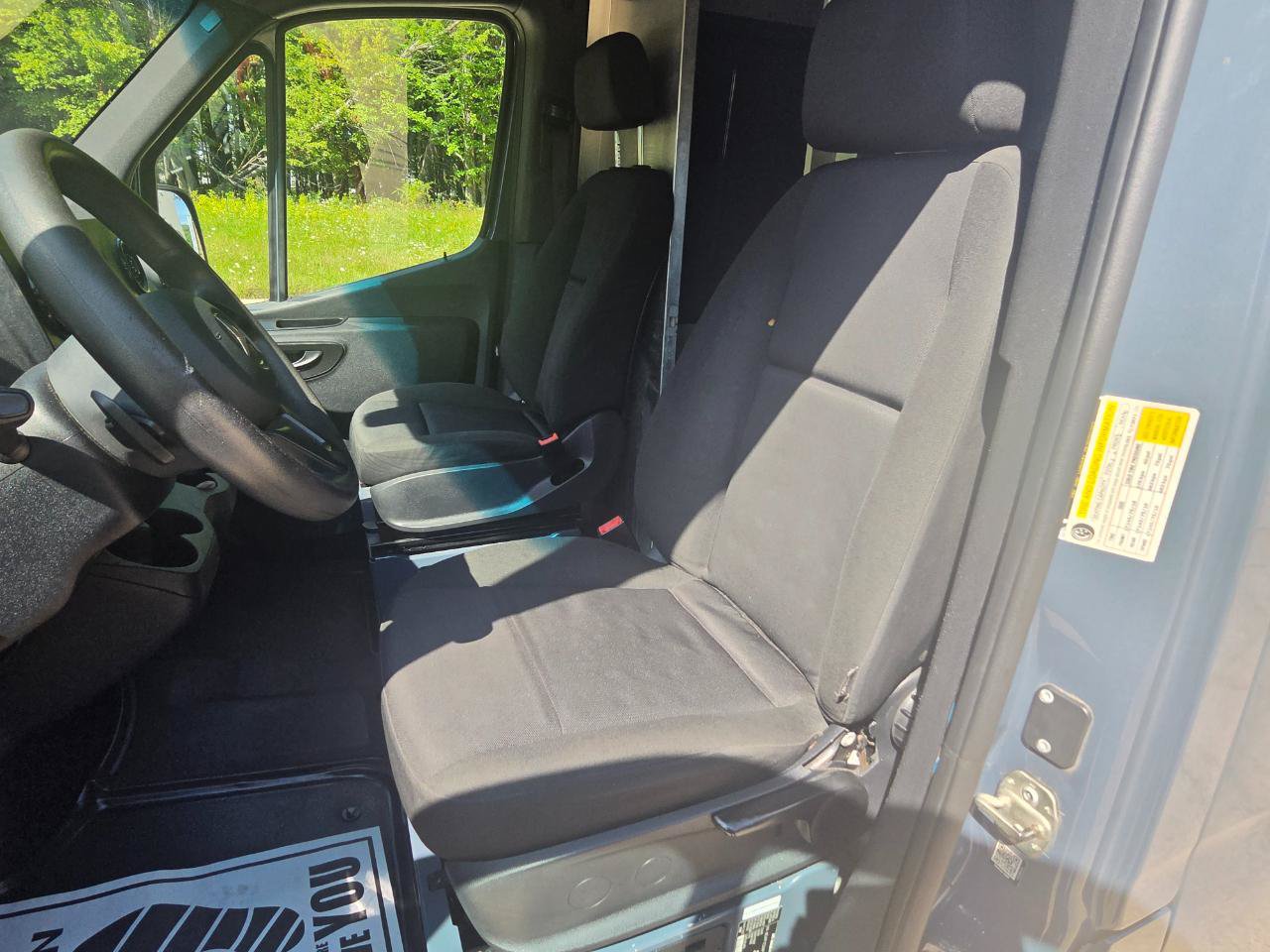 Used 2019 Mercedes-Benz Sprinter 170 image 19