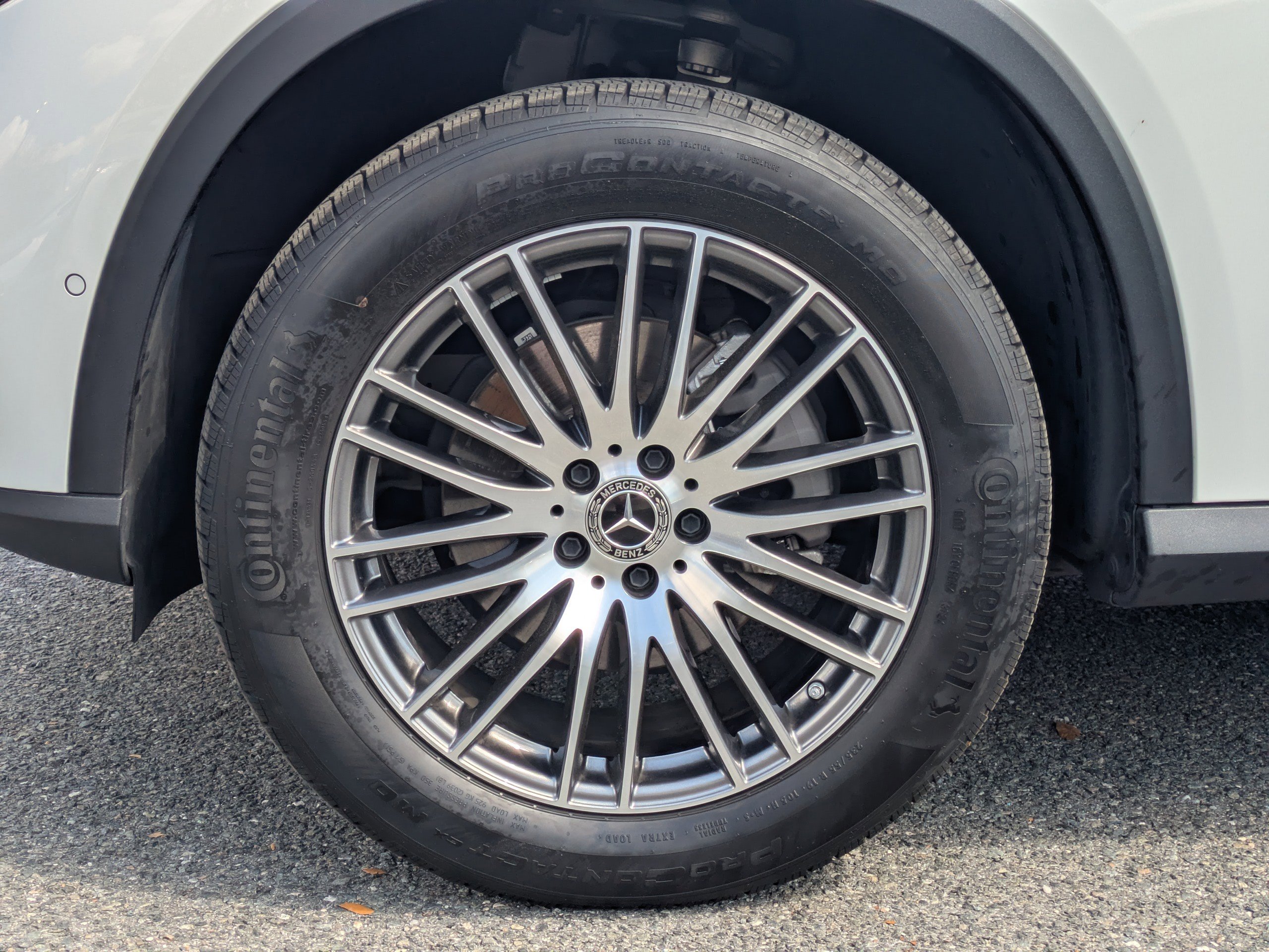 Certified 2025 Mercedes-Benz GLC 300 image 10