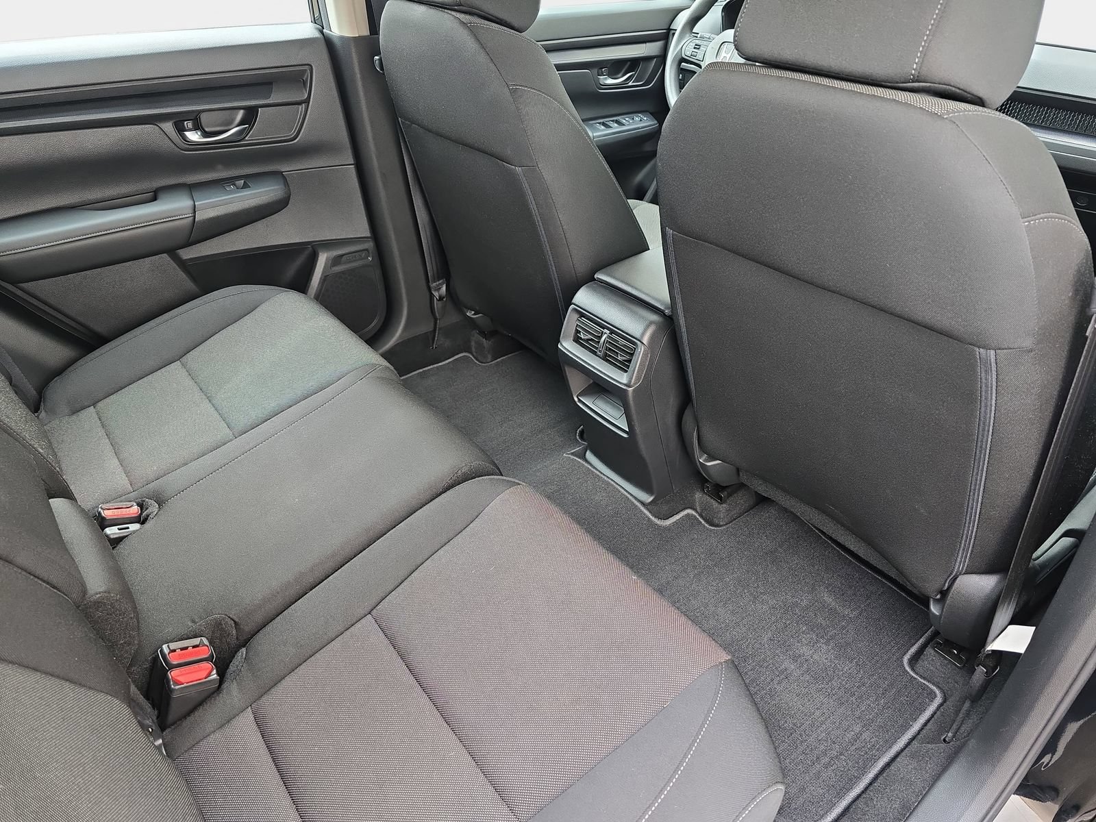 Used 2024 Honda CR-V LX image 13