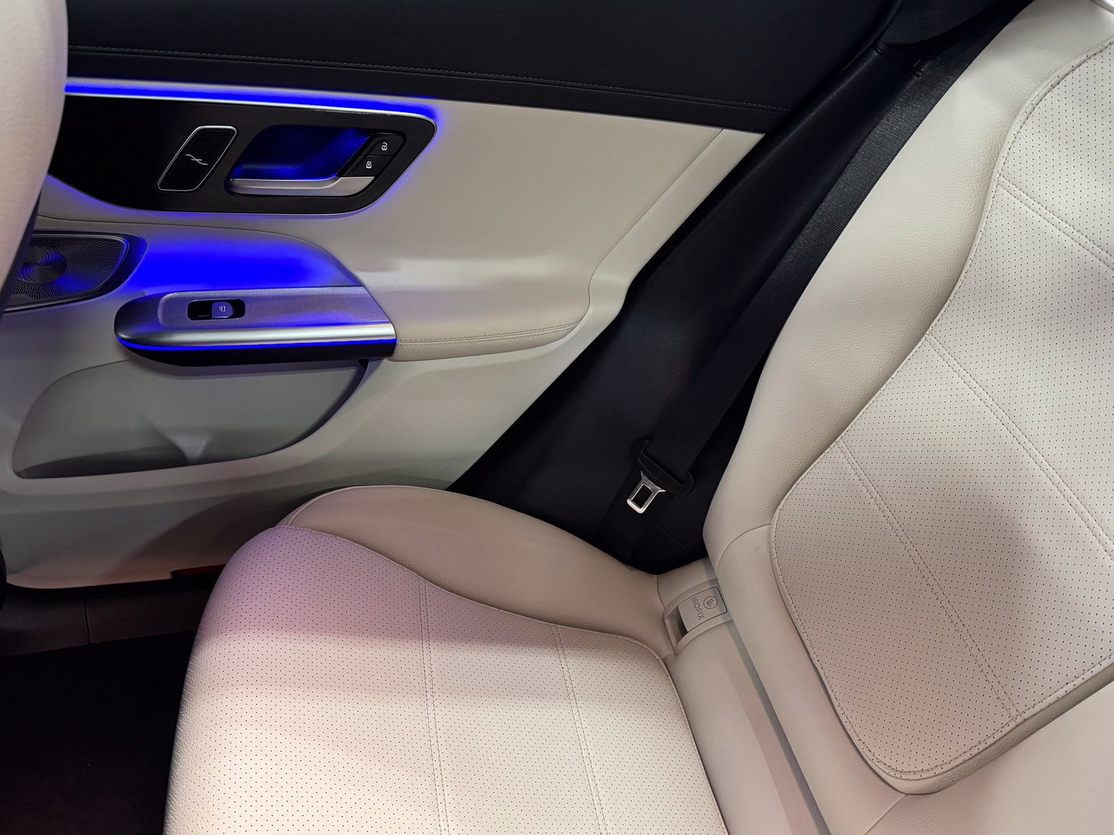 Used 2023 Mercedes-Benz GLC 300 4MATIC image 33
